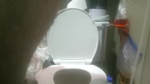 Snapshot of crackback_kyd chatting on December 18, 11:13 am crackback_kyd online show from December 18, 11:13 am