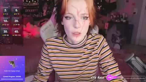 Snapshot of crackling_tati chatting on October 31, 7:26 pm Tati online show from October 31, 7:26 pm