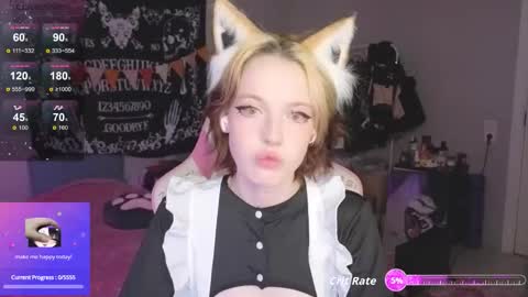 Snapshot of crackling_tati chatting on December 16, 6:57 pm Tati online show from December 16, 6:57 pm