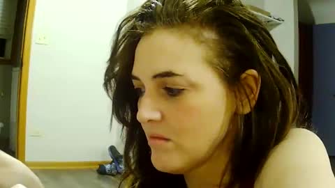 craveitoften online show from February 27, 2:10 am