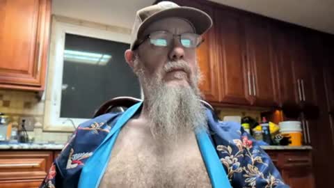 Snapshot of craven_moreass chatting on July 26, 10:33 am Dick Fitswell online show from July 26, 10:33 am
