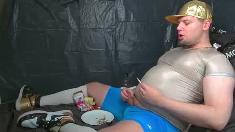 robin online show from November 13, 9:36 pm