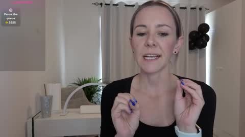 Snapshot of crazy_ass_stacy chatting on April 22, 1:01 pm Stacy 2pm to 6pm mon-fri 3 CAT online show from April 22, 1:01 pm