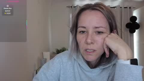 Snapshot of crazy_ass_stacy chatting on April 24, 1:02 pm Stacy 2pm to 6pm mon-fri 3 CAT online show from April 24, 1:02 pm