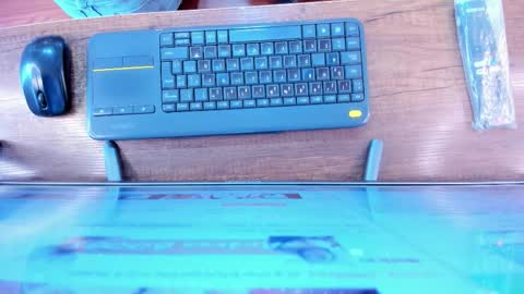 Snapshot of crazy_b00bss chatting on November 11, 7:14 pm crazy_b00bss online show from November 11, 7:14 pm