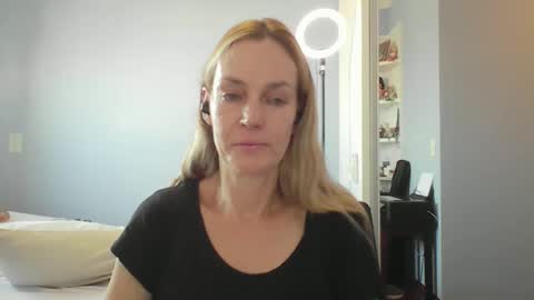 Anny online show from March 20, 12:21 pm