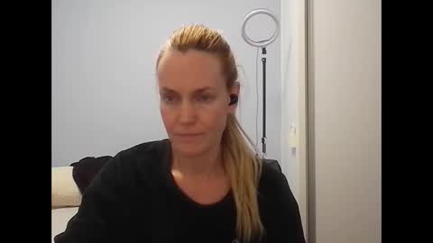 Anny online show from May 16, 12:18 am