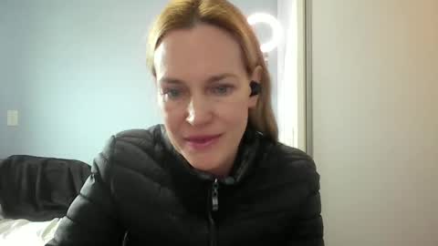 Anny online show from May 29, 10:57 am
