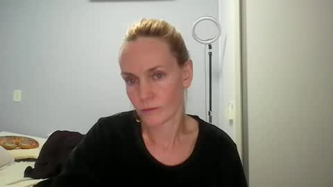 Anny online show from June 1, 12:34 am