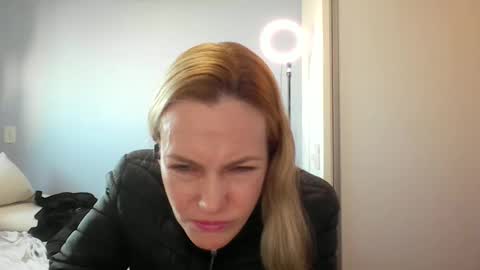 Anny online show from June 3, 10:51 am
