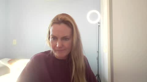 Anny online show from July 28, 5:23 pm
