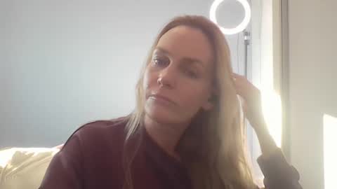 Anny online show from July 28, 6:53 pm