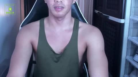 Snapshot of crazyasiancum chatting on January 30, 11:11 am Zion online show from January 30, 11:11 am