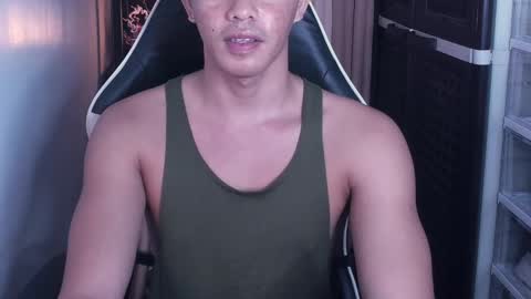 Snapshot of crazyasiancum chatting on February 14, 11:21 am Zion online show from February 14, 11:21 am