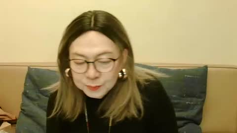 Snapshot of crazychika chatting on December 21, 3:30 pm Kelly online show from December 21, 3:30 pm