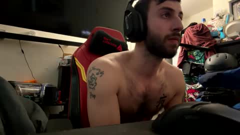 crazydill28 online show from January 15, 7:50 pm