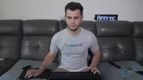 Snapshot of crazydom1 chatting on July 9, 11:47 am Crazy online show from July 9, 11:47 am