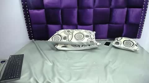 diosalinda online show from December 31, 12:15 pm