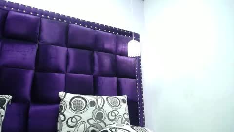 diosalinda online show from March 11, 11:04 pm