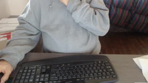 Creamormilk online show from September 16, 2:07 pm