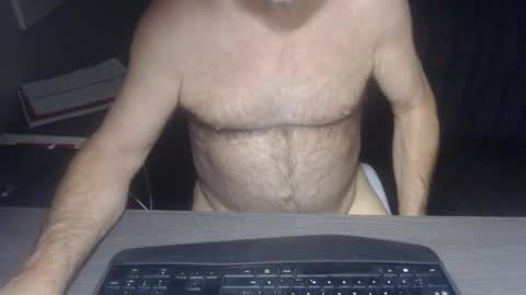 Creamormilk online show from October 25, 9:06 am