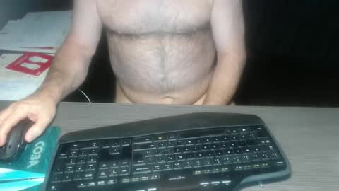 Creamormilk online show from November 15, 9:50 am