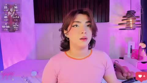 Snapshot of creamy_angelo chatting on June 21, 9:50 pm creamy_angelo online show from June 21, 9:50 pm