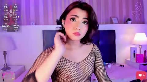 Snapshot of creamy_angelo chatting on July 17, 9:41 pm creamy_angelo online show from July 17, 9:41 pm