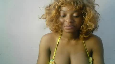 Snapshot of creamy_babyx chatting on June 4, 9:26 am Creamy babyx online show from June 4, 9:26 am