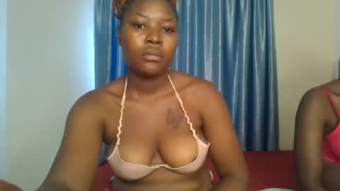 creamy_pie1 online show from March 15, 9:59 am