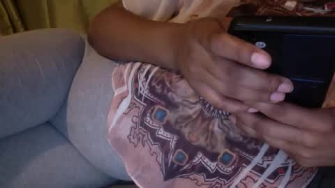 Snapshot of creamycocobabe chatting on March 4, 11:00 pm CreamyCocoBabe online show from March 4, 11:00 pm