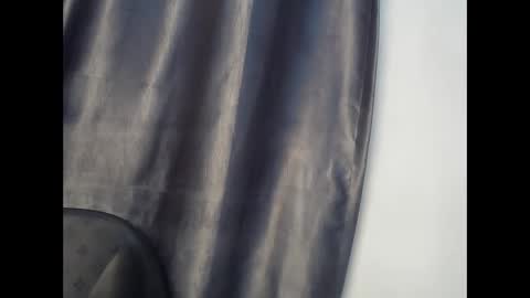 Snapshot of creamyposh1 chatting on November 4, 6:40 pm creamyposh1 online show from November 4, 6:40 pm