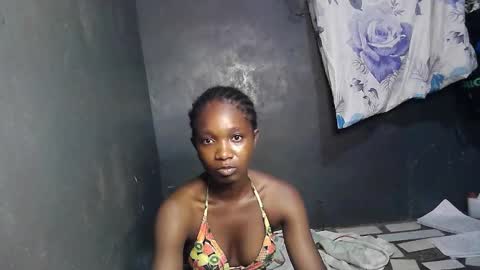 Snapshot of creamyxsugar chatting on March 24, 4:50 am creamyxsugar online show from March 24, 4:50 am