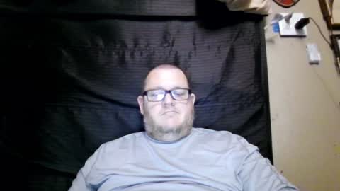 Snapshot of creeeping_death chatting on January 27, 5:47 am The hopeless romantic online show from January 27, 5:47 am