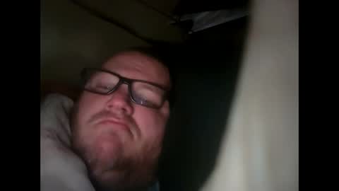 Snapshot of creeeping_death chatting on January 29, 4:30 pm The hopeless romantic online show from January 29, 4:30 pm