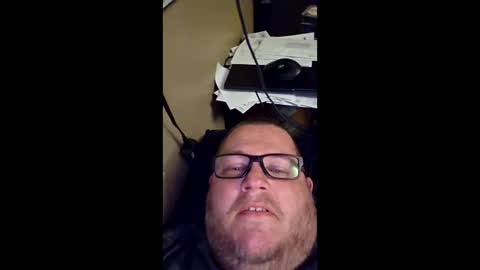 Snapshot of creeeping_death chatting on March 3, 2:26 am The hopeless romantic online show from March 3, 2:26 am