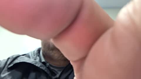 Snapshot of creeeping_death chatting on March 8, 4:01 am The hopeless romantic online show from March 8, 4:01 am