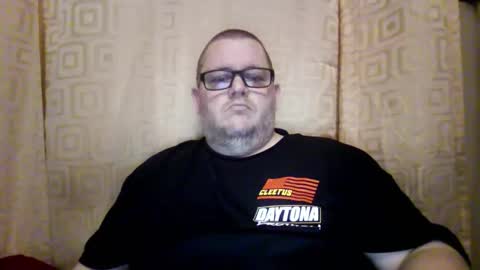 The hopeless romantic online show from February 17, 4:31 am