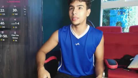 crh58_ online show from October 31, 7:48 pm