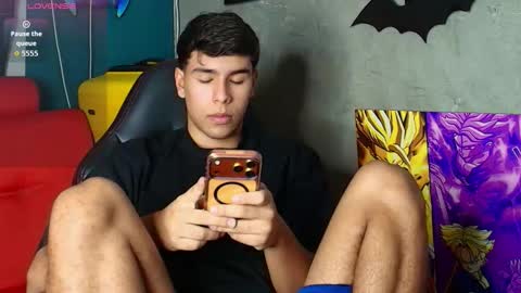 crh58_ online show from November 27, 12:24 am