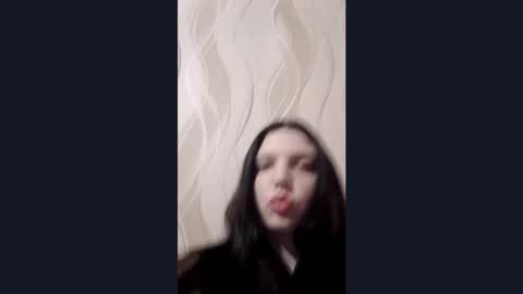 Snapshot of crimson_lady6 chatting on April 15, 6:26 pm crimson_lady6 online show from April 15, 6:26 pm