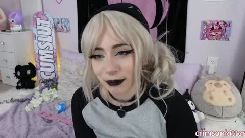 Crimson Kitten online show from January 20, 7:36 am