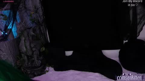 Crimson Kitten online show from October 16, 4:35 am