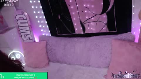 Crimson Kitten online show from January 10, 5:53 am