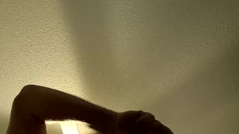 Snapshot of crippy4x4420 chatting on February 21, 10:59 pm W online show from February 21, 10:59 pm