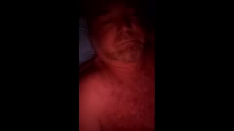 Snapshot of crippy4x4420 chatting on April 16, 2:34 am W online show from April 16, 2:34 am
