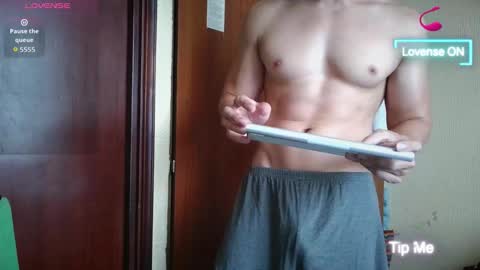 cris2428 online show from January 9, 3:15 pm