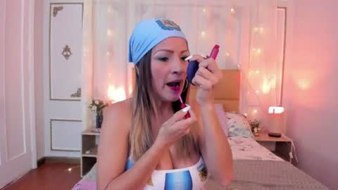 Cris Milk online show from June 16, 7:38 pm