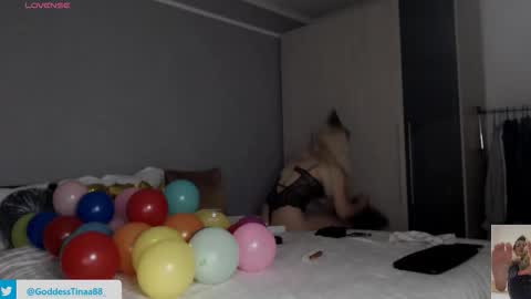 cris_tinne online show from March 3, 5:08 pm