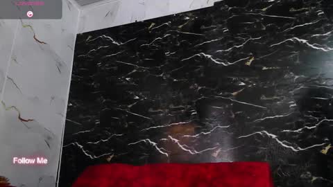 Snapshot of crislingery_doll chatting on November 3, 1:23 pm crislingery_doll online show from November 3, 1:23 pm